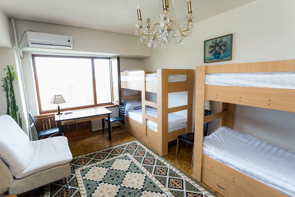Ussr Hostel Bishkek Habitación foto